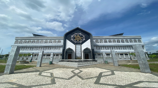 Menjelajahi Kekayaan Budaya Banten: Wisata yang Wajib Dikunjungi