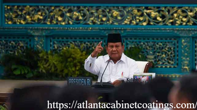Prabowo Subianto Tegas Menolak Fenomena Wisata Bencana
